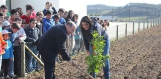 Bispo inaugura horta comunitária no Alvito Notícias das Caldas