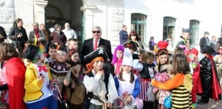 Crianças desfilaram no Carnaval do Bombarral Notícias das Caldas