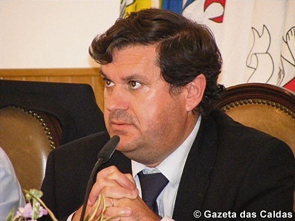 CDS de Alcobaça aposta em social-democrata na corrida à Câmara Municipal Notícias das Caldas