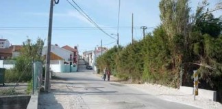Uma obra parada em Alfeizerão