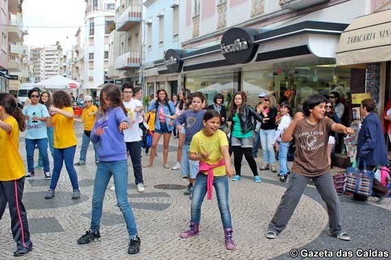 Escola a tempo inteiro na EBI de Santo Onofre