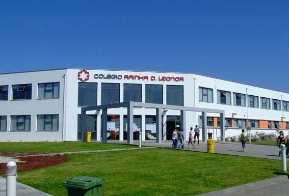 Professores acusam Colégio Rainha D. Leonor de crime de acesso indevido a dados pessoais