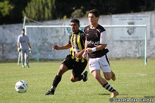 Caldas-Alcanenense jogada a jogada