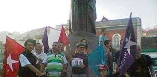 Bloco de esquerda com pedalada para a campanha