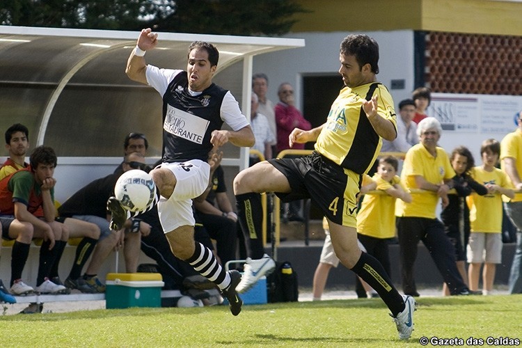 Portomosense-Caldas jogada a jogada