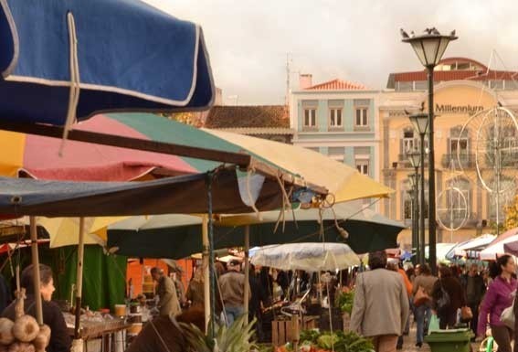 Manuel Isaac quer túnel a atravessar a Praça da Fruta
