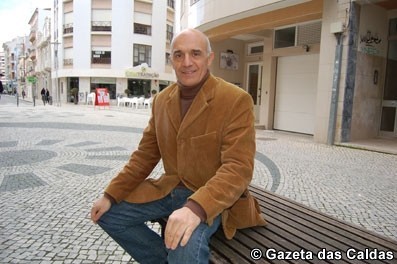 A descolonização e a lusofonia como pano de fundo do romance Mar de Nuvens