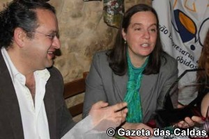 1619269_721913831166597_605