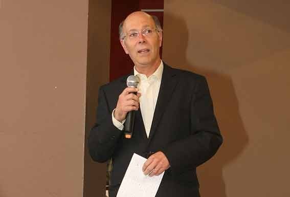 Vereador da Educação também defende “equilíbrio” entre colégios e escola pública