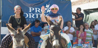 Corrida de burros anima aldeia de A-da-Gorda