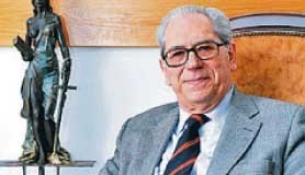 Associação de Apoio ao Recluso homenageia António Arnaut no CCC