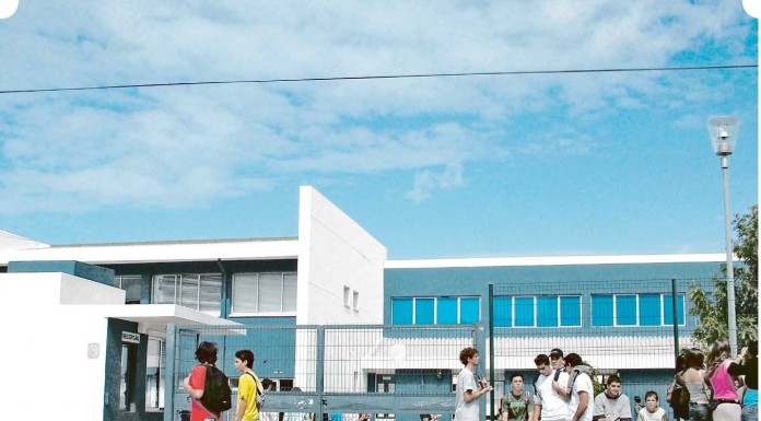 Raul Proença é a primeira escola pública no ranking de 2014