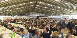 Idosos do concelho em confraternização de Natal na Expoeste