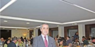 Jantar solidário reúne 130 carenciados no Inatel