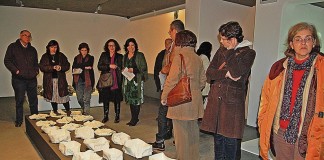 Artistas contemporâneos dão a conhecer a sua cerâmica em Óbidos Gazeta das Caldas