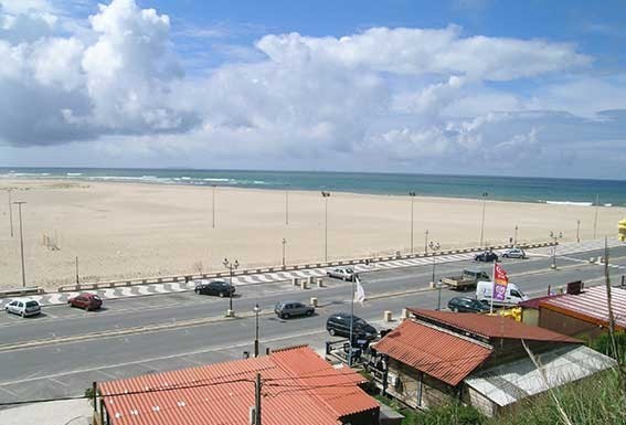 Câmara das Caldas quer bares da Foz do Arelho junto ao areal Gazeta das Caldas