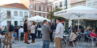 Tarde de sol e animação na inauguração do Quiosque da Praça Gazeta das Caldas