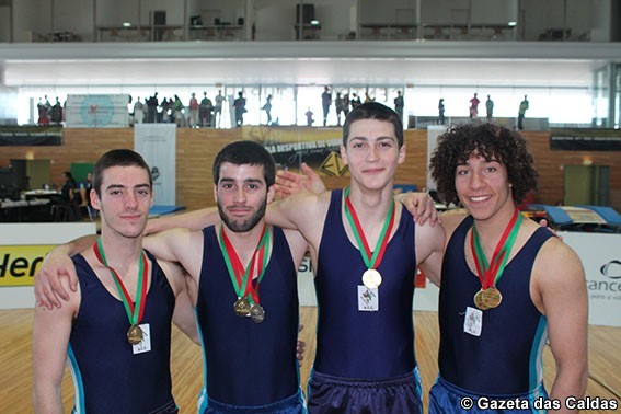 Henrique Lino é campeão nacional absoluto em tumbling Ginastas