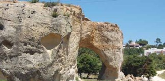 Intervenção no Penedo Furado após queda de sedimentos Gazeta das Caldas