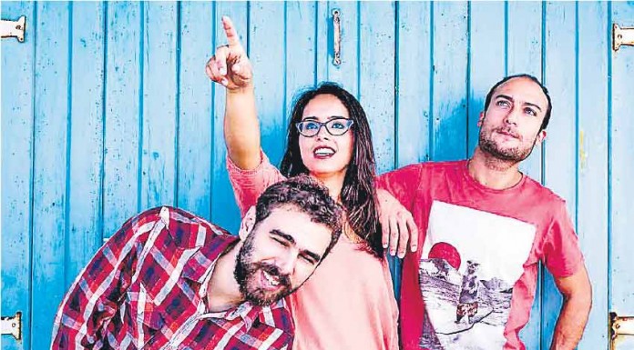 Salmoura, o grupo de quatro amigos que dá mais sabor à música Gazeta das Caldas