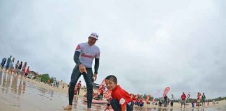 Primeiros passos no surf com McNamara Gazeta das Caldas