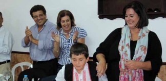 ARECO celebrou 38 anos com almoço e festival de ranchos infantis Rute Pancada