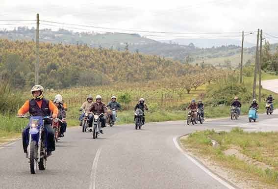 Motas e Motorizadas Clássicas nas Gaeiras notícias das Caldas