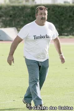 Caldas RC inexperiente perde com Vitória F.C. Patricio Lamboglia