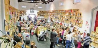 Festa Oeste Amamenta juntou mais de 70 casais com bebés em Óbidos Gazeta das Caldas