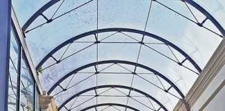 Capas da Gazeta das Caldas no Céu de Vidro Gazeta das Caldas