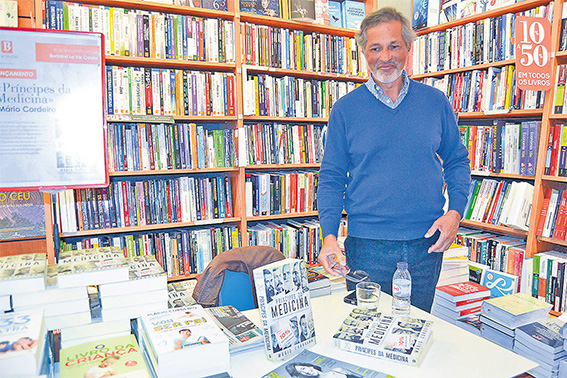 Mário Cordeiro apresentou “Príncipes da Medicina” na Bertrand