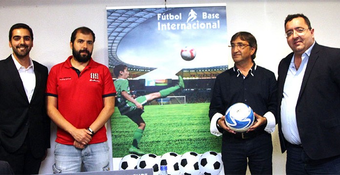 Torneio de futebol jovem vai juntar perto de 1000 jovens nas Caldas, em Óbidos e Peniche