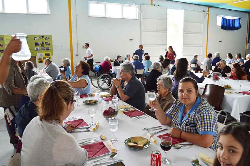 Aprendizes de Cozinha prepararam almoço em A-dos-Negros