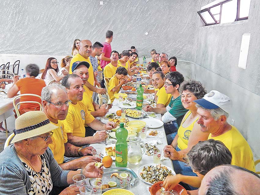 Quatro dias de animação e marisco no Nadadouro