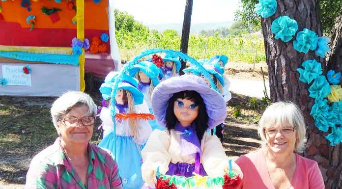 Recriação das marchas populares embeleza Rua das Arroteias no Nadadouro