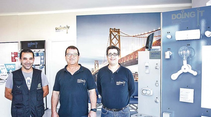 Doing It abre loja de iluminação LED