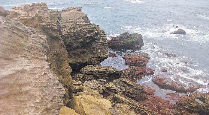 Pescador morreu após queda das arribas perto da Foz do Arelho Local do acidente