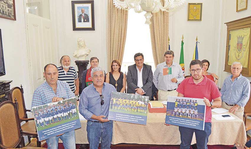Câmara Municipal de Alcobaça homenageia clubes desportivos do concelho