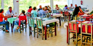 IVA na restauração desce para 13% mas maioria dos restaurantes mantém os preços