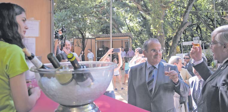 Mais vinho do que pêra Rocha no festival  do Bombarral