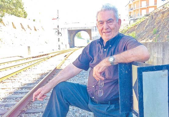 JOAQUIM PINTO – o ferroviário que ainda sonha com o caminho-de-ferro
