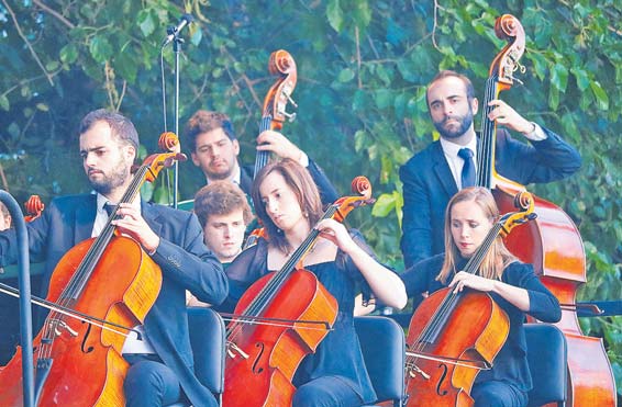 Edicao 5133 # 05-08-2016_Page_22_Image_0001