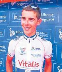 Pedro Lopes do Alcobaça conquista camisola da juventude na Volta a Portugal de Juniores