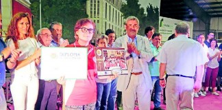 Tasquinhas terminaram com as mesas cheias ao som da Orquestra Monte Olivett