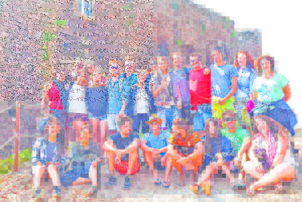 Campo de trabalho caiou muros em Óbidos