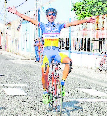 Perto de 200 ciclistas no Circuito das Vindimas em Alfeizerão notícias das Caldas