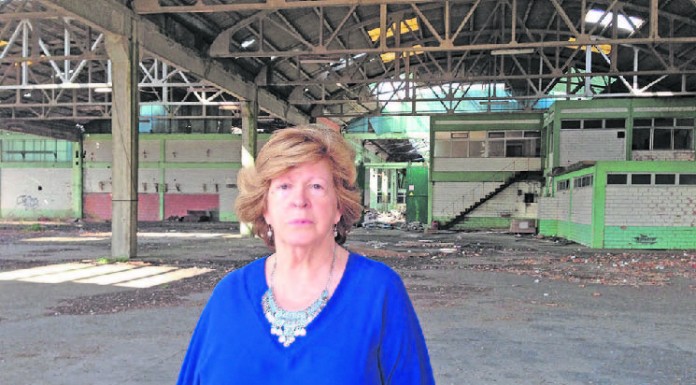 MARIA DO ROSÁRIO LADEIRA – a secretária da F. A. Caiado