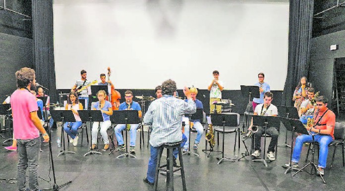 Big Band – jovens da região unidos pela música Big Band