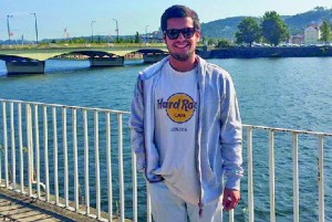 João Oliveira numa das margens do Mondego, na cidade dos estudantes |DR