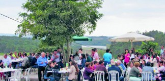 Comissão de festas do Nadadouro organizou almoço aberto à população Almoço Nadadouro